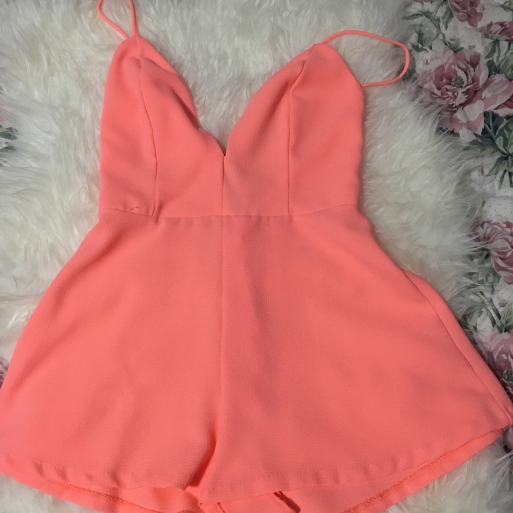 Fashion Nova Pink Romper (M)